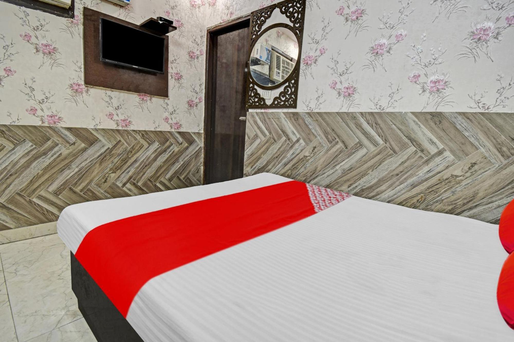 Hotel O 80919 Vinayaka Near Gurudwara Shri Bangla Sahib